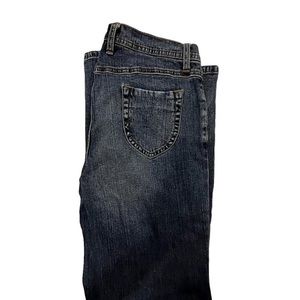 cutest lowrise jeans💫